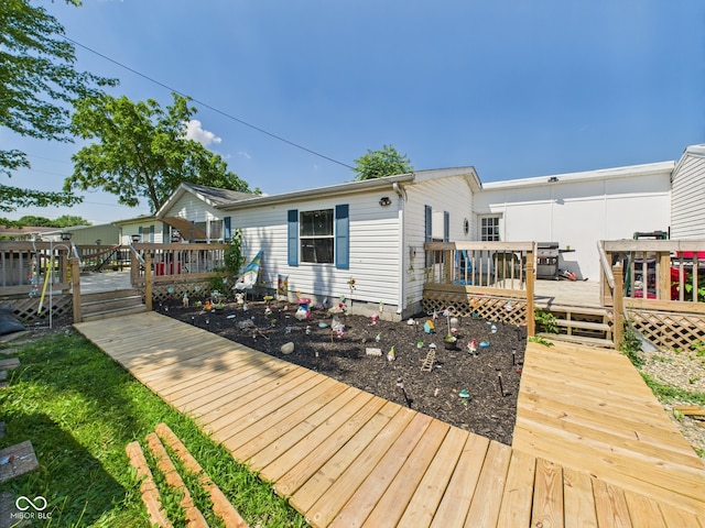 401 S Fletcher St, Frankton, IN 46044 - view of wooden deck