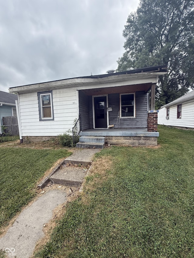 302 Villa Ave, Indianapolis, IN 46201 - photo 1