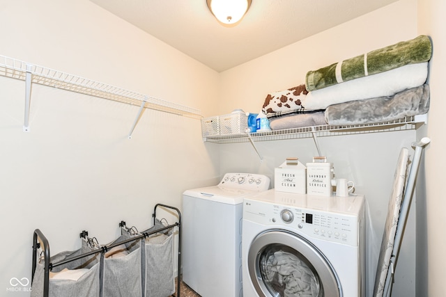6819 Park Grove Blvd, Whitestown, IN 46075 - washroom featuring washing machine and clothes dryer
