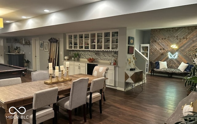 16424 Brookhollow Dr, Noblesville, IN 46062 - dining area featuring a dry bar, dark wood finished floors, and recessed lighting