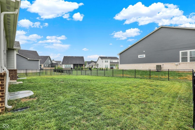 15744 Kohut Ln, Westfield, IN 46074 - fenced backyard with a residential view