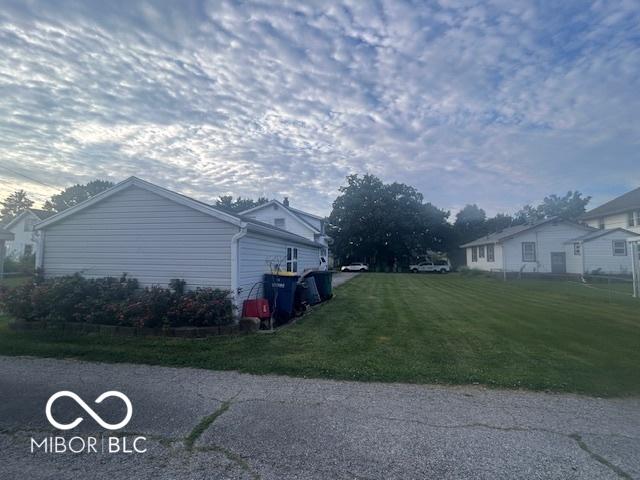 4953 Ford St, Speedway, IN 46224 - photo 15