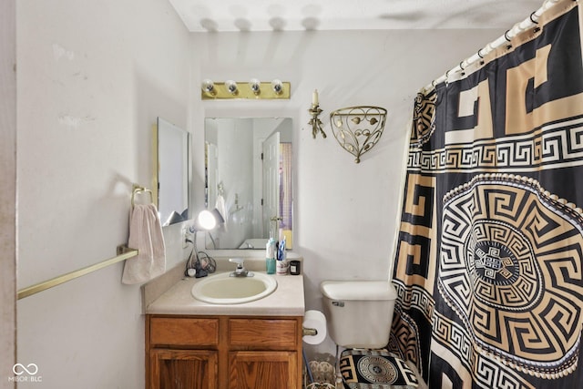 6117 Salanie Pl, Indianapolis, IN 46254 - bathroom featuring toilet and vanity