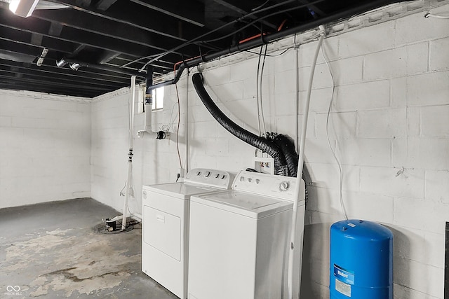3664 S 550 E, Franklin, IN 46131 - laundry area featuring washing machine and dryer