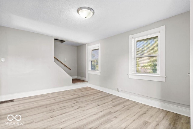 1037 N Temple Ave, Indianapolis, IN 46201 - photo 14