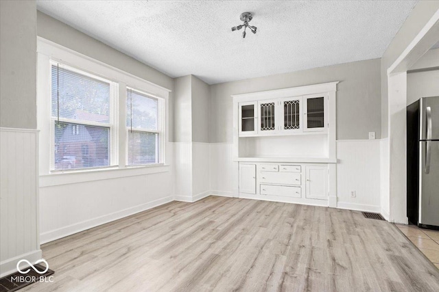 1037 N Temple Ave, Indianapolis, IN 46201 - photo 20