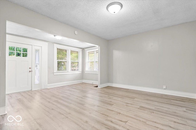 1037 N Temple Ave, Indianapolis, IN 46201 - photo 17