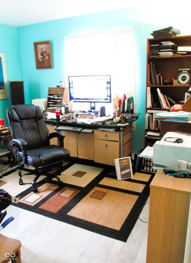 6808 Summer Time Dr, Indianapolis, IN 46226 - view of office area