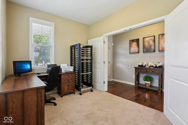 16745 Del Mar Way, Westfield, IN 46074 - home office with light colored carpet