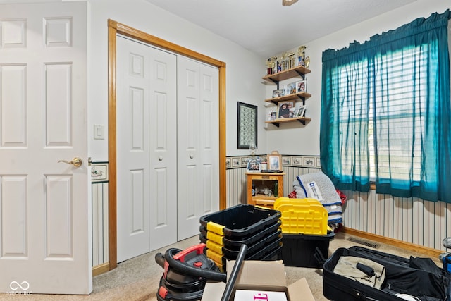 1044 Miller St, Clinton, IN 47842 - playroom with carpet