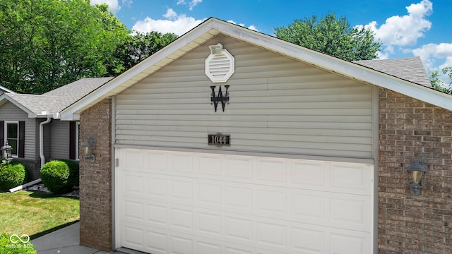 1044 Miller St, Clinton, IN 47842 - view of garage