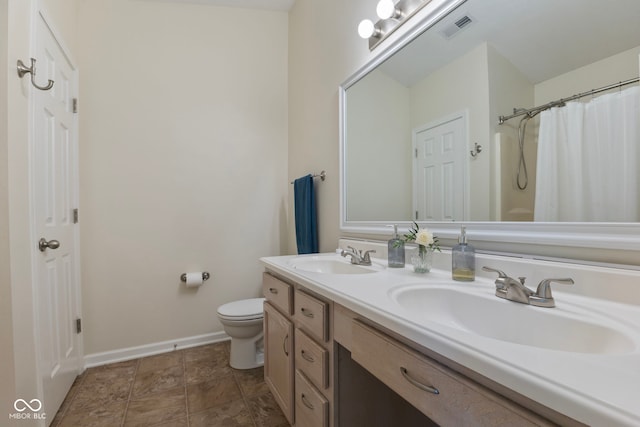 7009 Thousand Oaks Ln, Indianapolis, IN 46214 - full bathroom featuring double vanity and curtained shower