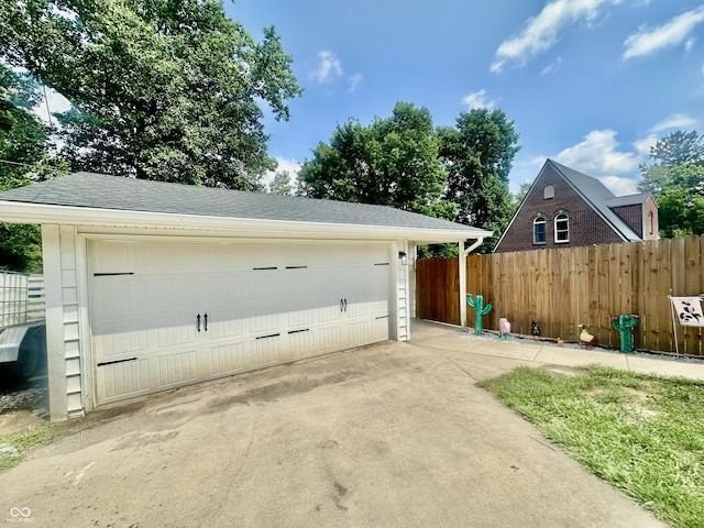 513 N Main St, Veedersburg, IN 47987 - view of detached garage