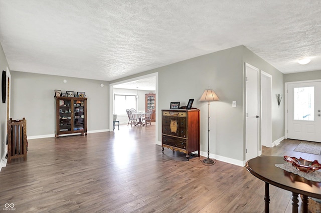 3280 E 300 S, Greenfield, IN 46140 - living area featuring a textured ceiling and wood finished floors