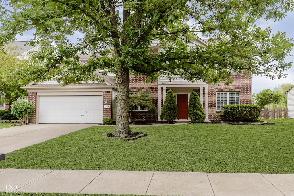 12291 Cobblestone Dr, Fishers, IN 46037 - photo 1
