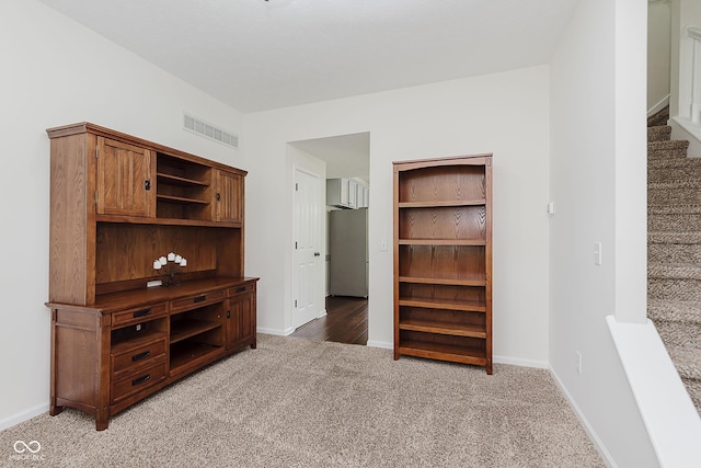 12291 Cobblestone Dr, Fishers, IN 46037 - unfurnished bedroom featuring carpet flooring and baseboards