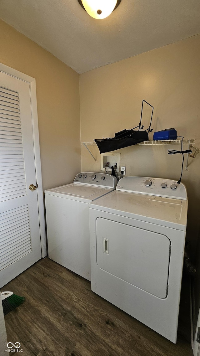 4107 Weaver Ave, Indianapolis, IN 46227 - laundry room with washing machine and dryer and dark wood-type flooring