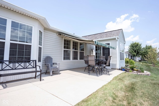 12985 Merlot Ln, Fishers, IN 46037 - view of patio / terrace