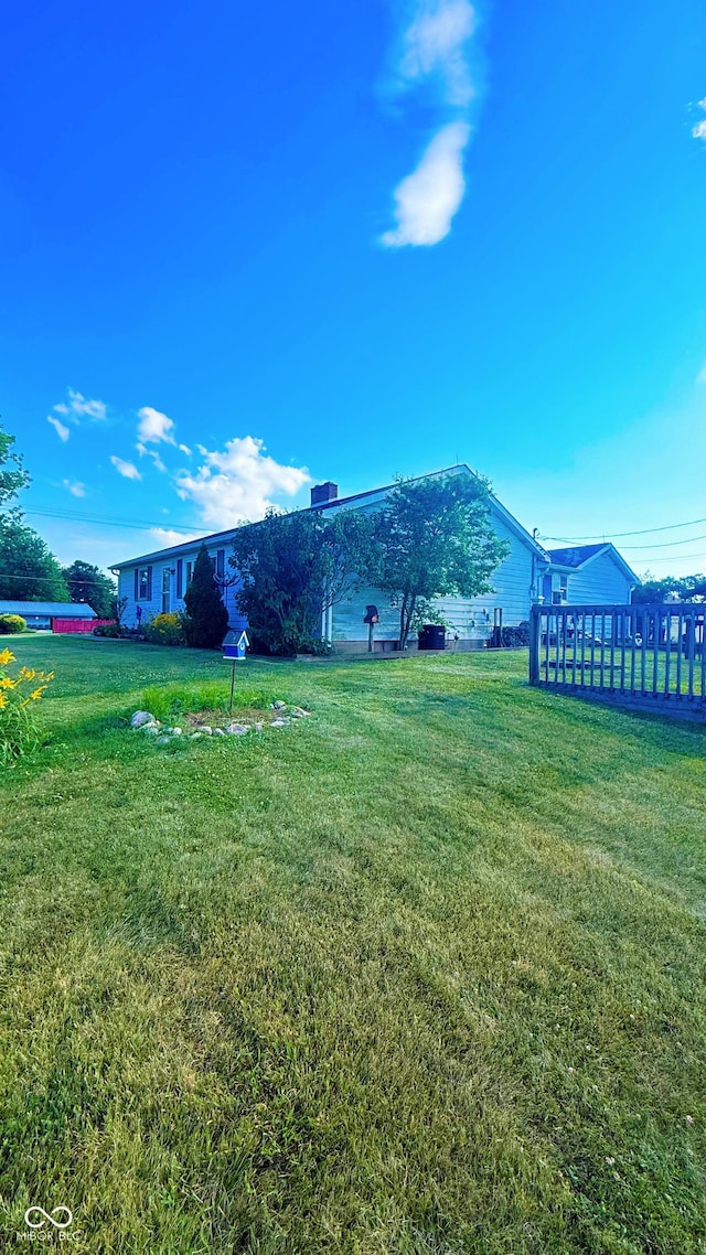 5964 E 250 N, Greenfield, IN 46140 - view of grassy yard
