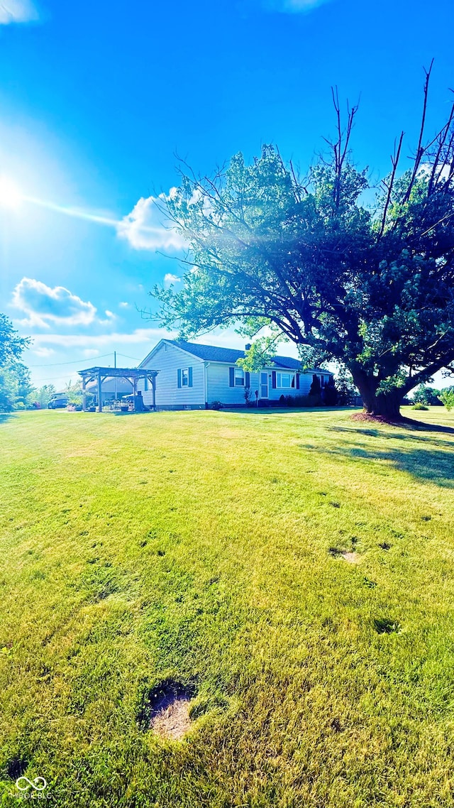 5964 E 250 N, Greenfield, IN 46140 - view of green lawn