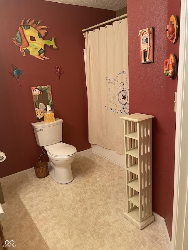 5333 Thornridge Pl, Indianapolis, IN 46237 - full bath featuring tile patterned flooring and curtained shower