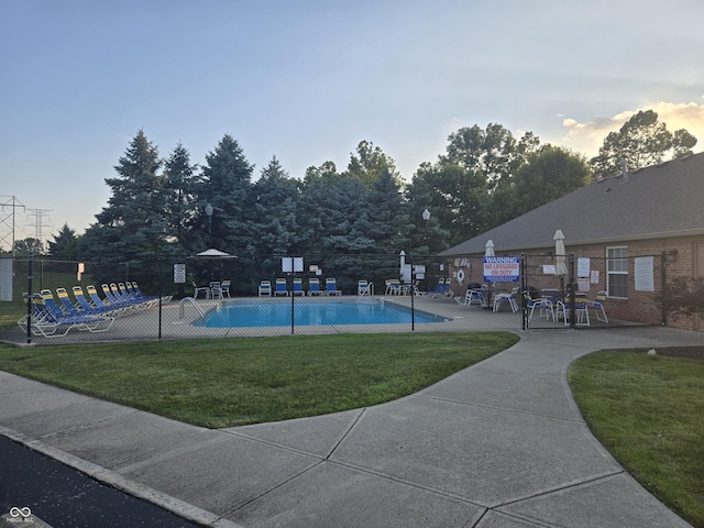 5333 Thornridge Pl, Indianapolis, IN 46237 - view of community pool