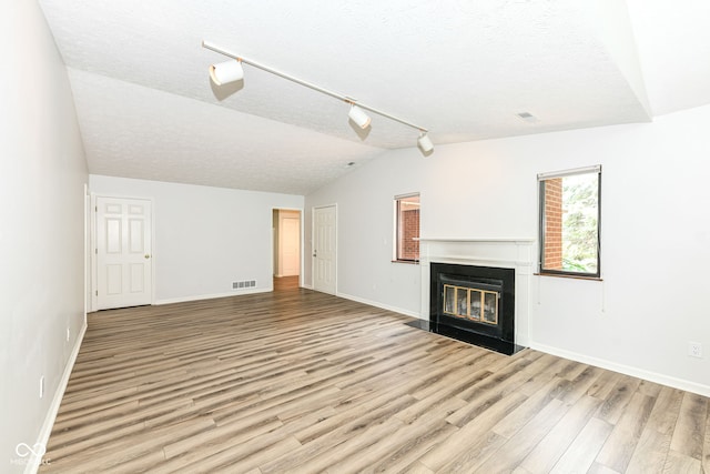 2078 Oak Run N Dr, Indianapolis, IN 46260 - photo 5