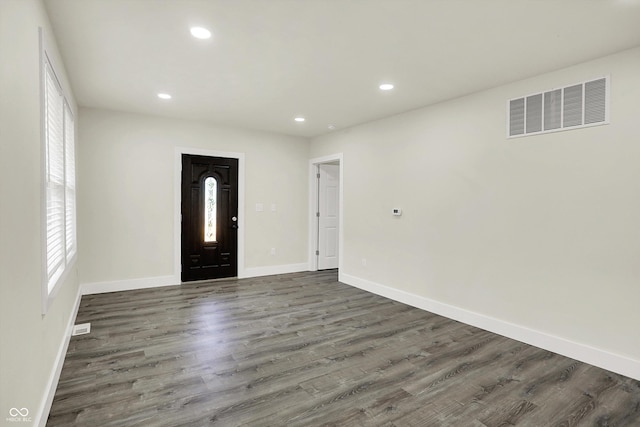 1923 N Parker Ave, Indianapolis, IN 46218 - foyer entrance featuring wood finished floors and recessed lighting