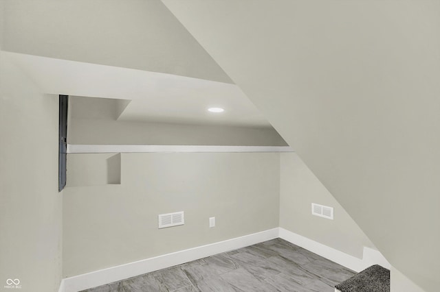 1923 N Parker Ave, Indianapolis, IN 46218 - bonus room with vaulted ceiling and recessed lighting