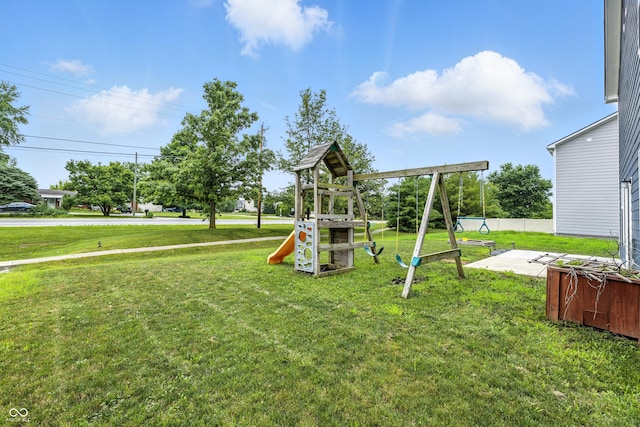 7225 Lockford S, Avon, IN 46123 - view of jungle gym featuring a yard
