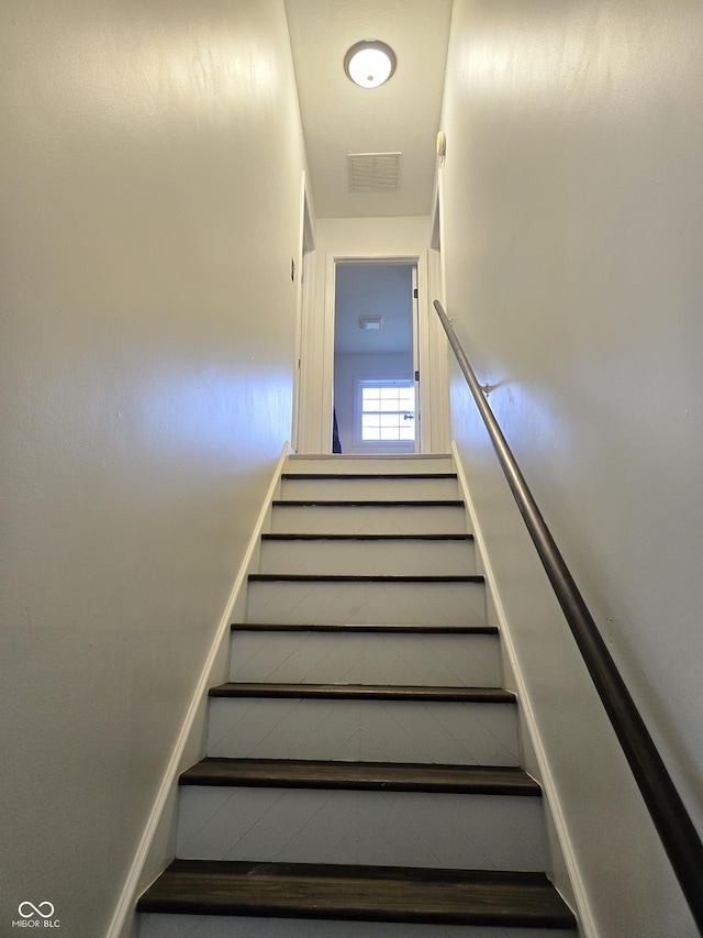 310 Tiffany Ln, North Vernon, IN 47265 - view of stairway