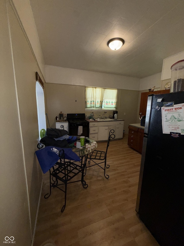 726 N 14th 1/2 St, Terre Haute, IN 47807 - photo 24