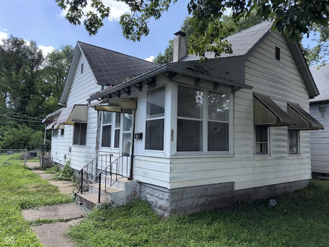 726 N 14th 1/2 St, Terre Haute, IN 47807 - photo 1