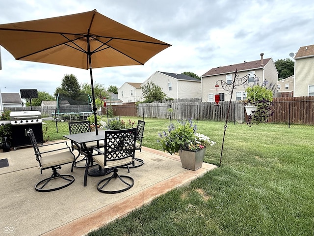 6309 Monteo Dr, Indianapolis, IN 46217 - view of patio / terrace featuring area for grilling, a residential view, and outdoor dining space