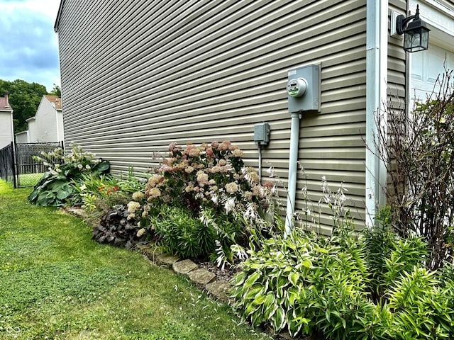 6309 Monteo Dr, Indianapolis, IN 46217 - view of property exterior
