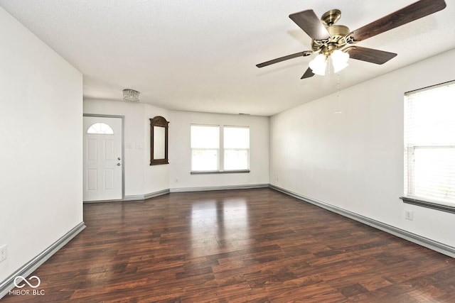 9114 Stones Bluff Ln, Indianapolis, IN 46113 - photo 5