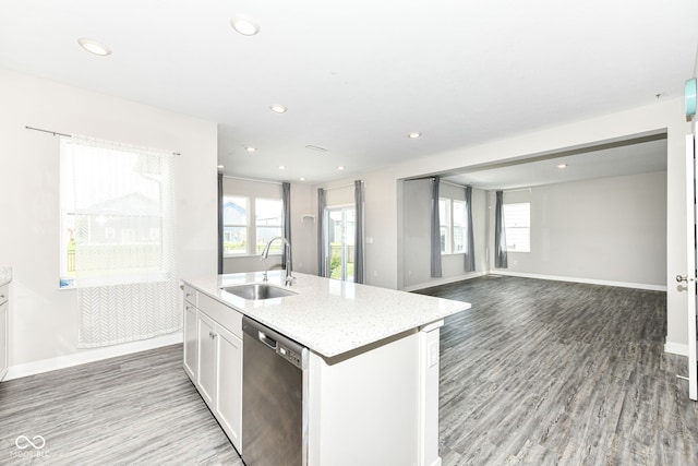 2234 S Bingham Pl, New Palestine, IN 46163 - kitchen featuring stainless steel dishwasher, light wood-style flooring, a kitchen island with sink, open floor plan, and recessed lighting