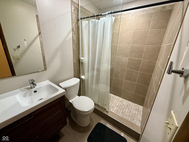 910 Ranch Rd, Connersville, IN 47331 - full bathroom with vanity, tiled shower, and tile patterned flooring