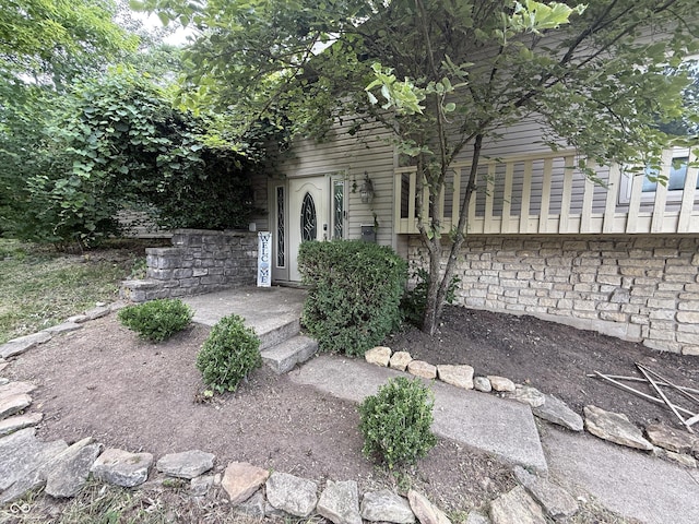 910 Ranch Rd, Connersville, IN 47331 - property entrance