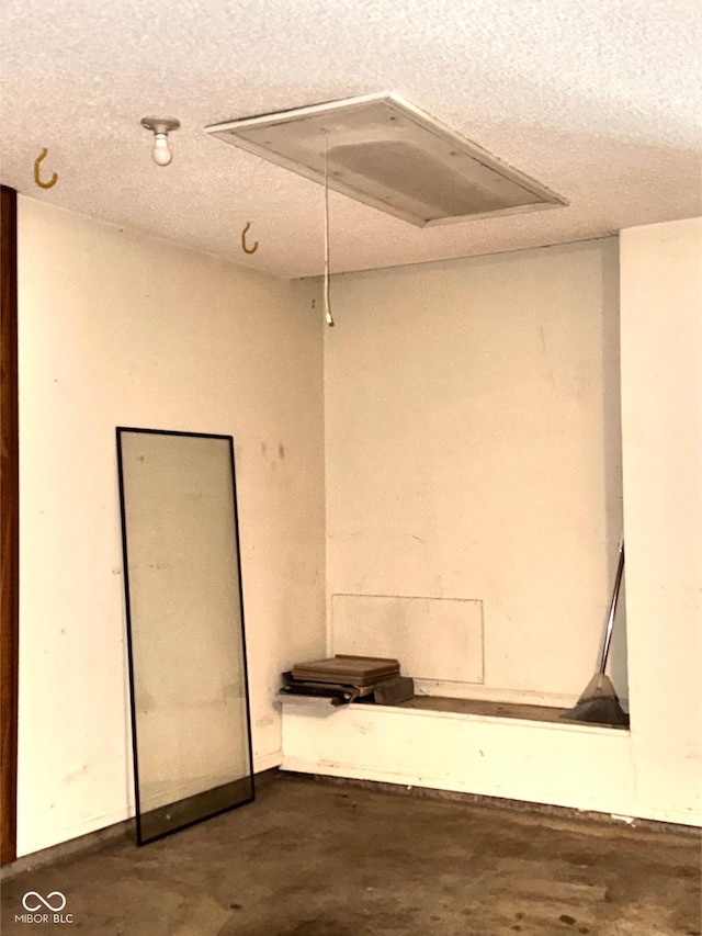 5720 Bayside Dr, Fort Wayne, IN 46815 - basement featuring a textured ceiling