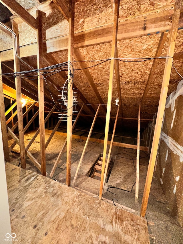5720 Bayside Dr, Fort Wayne, IN 46815 - view of attic