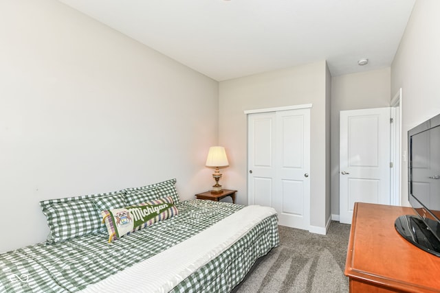 9846 Zion Way, Pendleton, IN 46064 - carpeted bedroom with a closet and baseboards