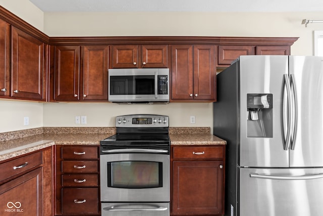 3827 Dusty Sands Rd, Whitestown, IN 46075 - kitchen featuring appliances with stainless steel finishes