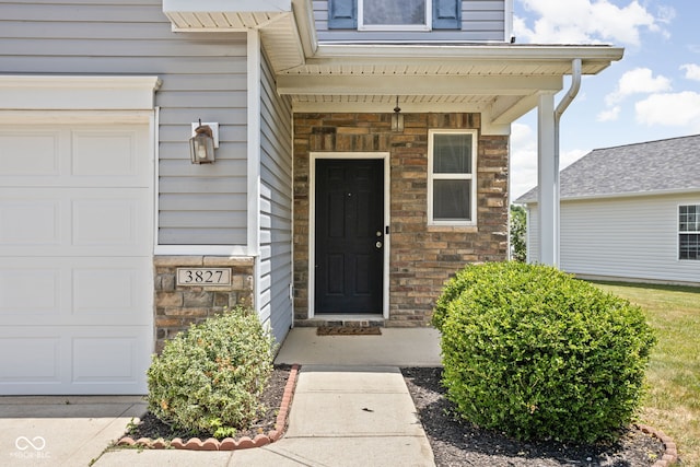 3827 Dusty Sands Rd, Whitestown, IN 46075 - entrance to property with stone siding