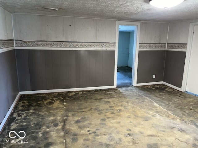 3074 N 625 E, Franklin, IN 46131 - unfurnished bedroom featuring baseboards and unfinished concrete floors