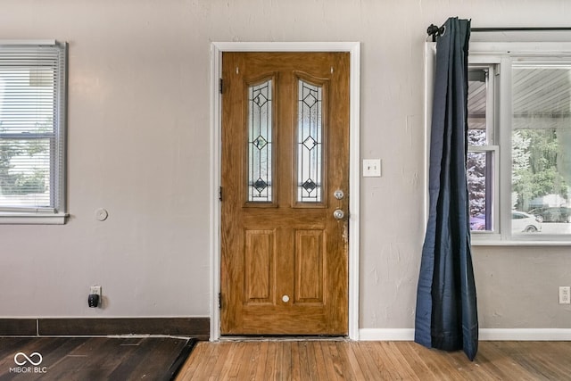 1701 N Gladstone Ave, Indianapolis, IN 46218 - entrance foyer with wood finished floors and baseboards
