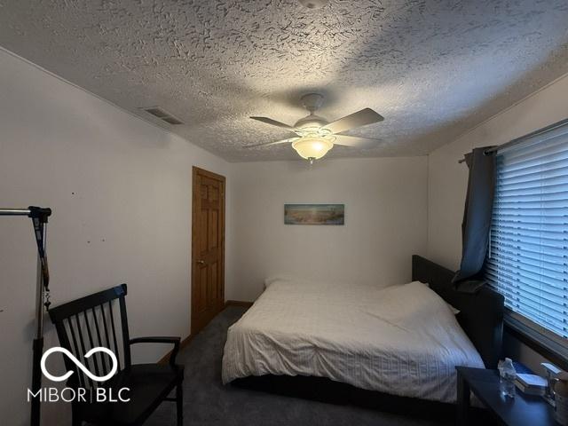 888 Briarwood Dr, Greenwood, IN 46142 - photo 68