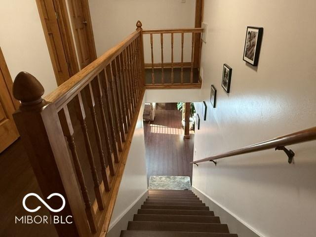 888 Briarwood Dr, Greenwood, IN 46142 - photo 51