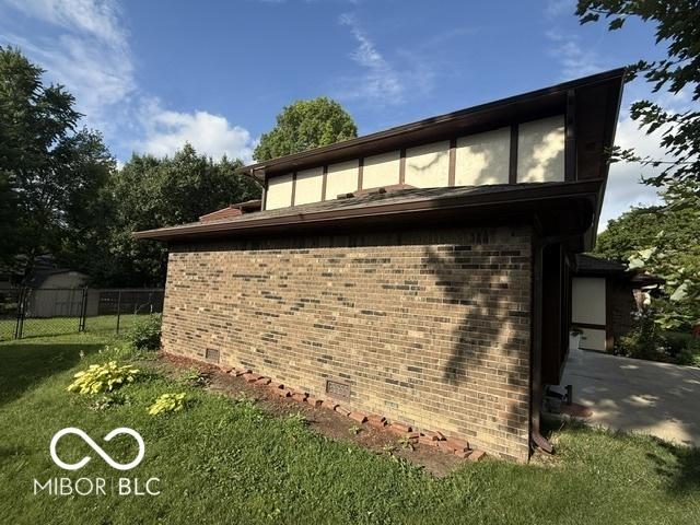 888 Briarwood Dr, Greenwood, IN 46142 - photo 25