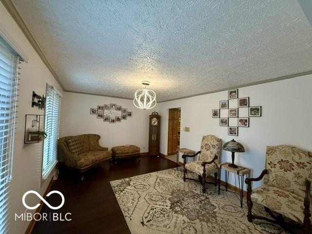 888 Briarwood Dr, Greenwood, IN 46142 - photo 44